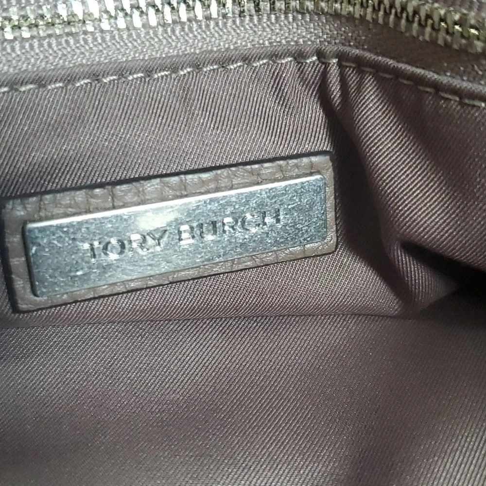 Tory Burch McGraw center zip 3 compartment satchel